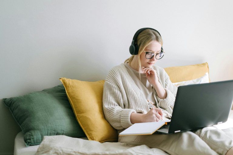 WFH job tips - 5 essential skill to learn